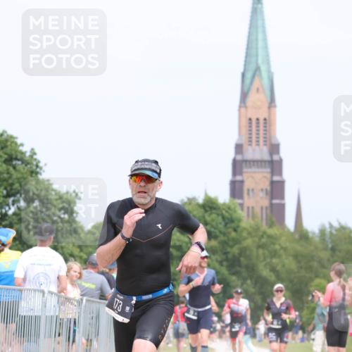 22.06.2025 - Viking Triathlon H.Heesch http://msf.ph/oto/8088210 22.06.2025 14:56:15 Laufen 88, 173, 213, 524 meine-sportfotos.de