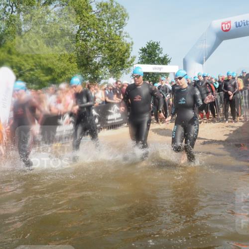 22.06.2025 - Viking Triathlon KatJ http://msf.ph/oto/8088235 22.06.2025 10:08:19 Schwimmen 37, 69, 97, 106, 116, 133, 140, 222, 225, 364, 403, 406, 410, 518, 638 meine-sportfotos.de