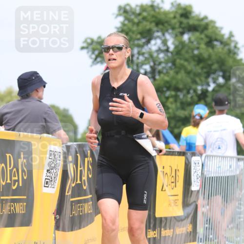 22.06.2025 - Viking Triathlon H.Heesch http://msf.ph/oto/8088328 22.06.2025 14:56:26 Laufen 78, 267, 352 meine-sportfotos.de