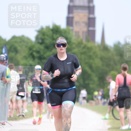 22.06.2025 - Viking Triathlon H.Heesch http://msf.ph/oto/8088361 22.06.2025 14:56:43 Laufen 165, 201 meine-sportfotos.de