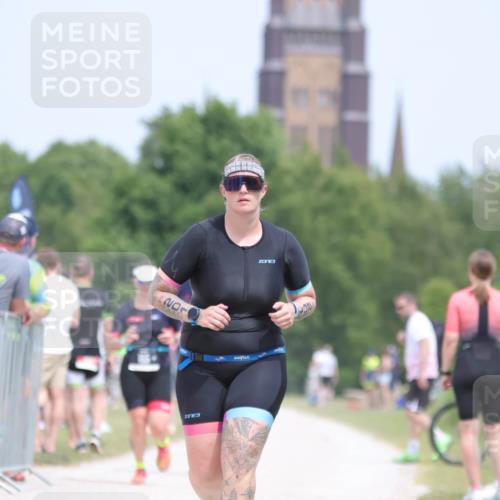 22.06.2025 - Viking Triathlon H.Heesch http://msf.ph/oto/8088369 22.06.2025 14:56:44 Laufen 165, 194, 201 meine-sportfotos.de