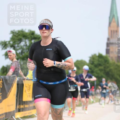 22.06.2025 - Viking Triathlon H.Heesch http://msf.ph/oto/8088383 22.06.2025 14:56:47 Laufen 165, 194, 201 meine-sportfotos.de