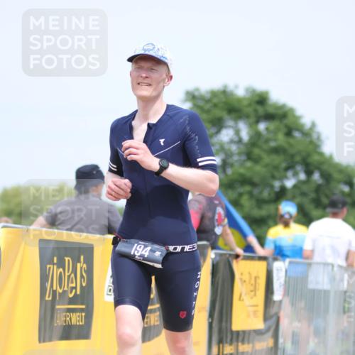 22.06.2025 - Viking Triathlon H.Heesch http://msf.ph/oto/8088414 22.06.2025 14:56:51 Laufen 165, 194, 201, 244 meine-sportfotos.de