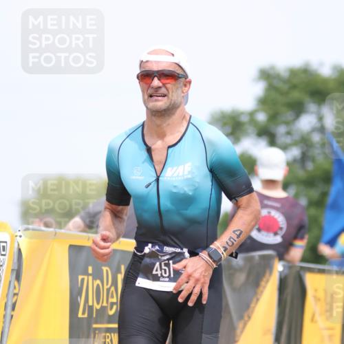 22.06.2025 - Viking Triathlon H.Heesch http://msf.ph/oto/8088511 22.06.2025 14:57:09 Laufen 451 meine-sportfotos.de