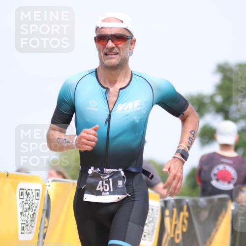 22.06.2025 - Viking Triathlon H.Heesch http://msf.ph/oto/8088521 22.06.2025 14:57:10 Laufen 451 meine-sportfotos.de