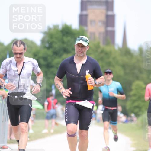 22.06.2025 - Viking Triathlon H.Heesch http://msf.ph/oto/8088531 22.06.2025 14:57:18 Laufen 159, 273, 316 meine-sportfotos.de