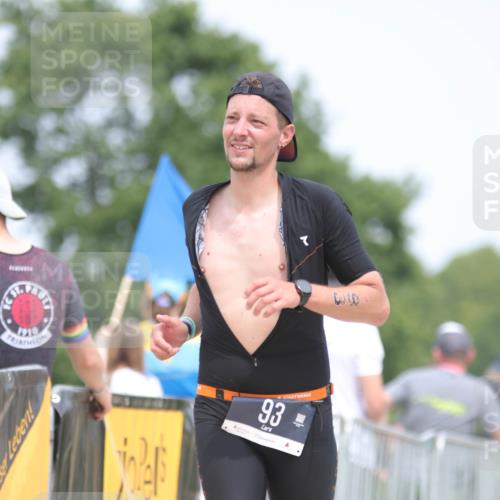 22.06.2025 - Viking Triathlon H.Heesch http://msf.ph/oto/8088607 22.06.2025 14:57:28 Laufen 53, 93, 149, 316 meine-sportfotos.de