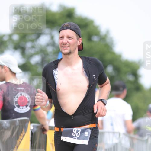 22.06.2025 - Viking Triathlon H.Heesch http://msf.ph/oto/8088613 22.06.2025 14:57:29 Laufen 53, 93, 149 meine-sportfotos.de
