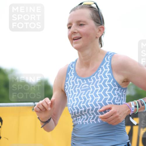 22.06.2025 - Viking Triathlon H.Heesch http://msf.ph/oto/8088616 22.06.2025 15:55:47 Laufen 197 meine-sportfotos.de