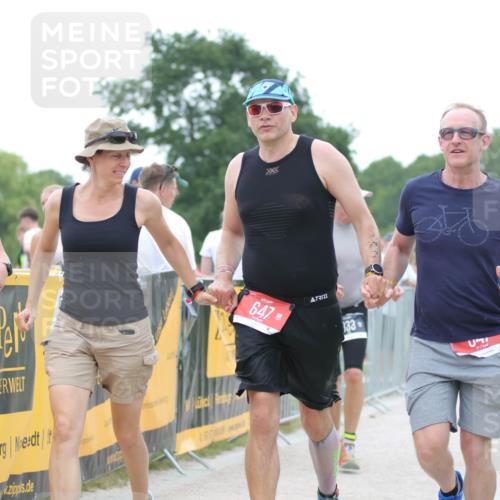 22.06.2025 - Viking Triathlon H.Heesch http://msf.ph/oto/8088671 22.06.2025 15:56:10 Laufen 199, 333, 647 meine-sportfotos.de