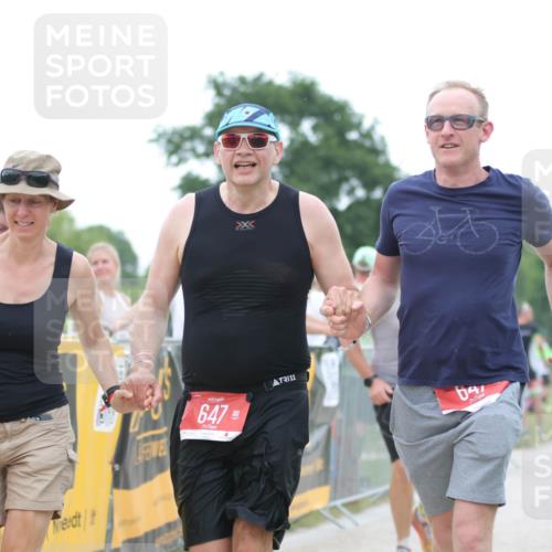 22.06.2025 - Viking Triathlon H.Heesch http://msf.ph/oto/8088706 22.06.2025 15:56:10 Laufen 199, 333, 647 meine-sportfotos.de