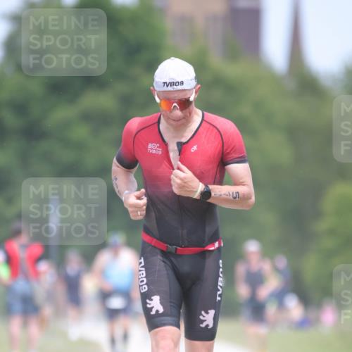 22.06.2025 - Viking Triathlon H.Heesch http://msf.ph/oto/8088743 22.06.2025 14:57:58 Laufen 480, 511 meine-sportfotos.de
