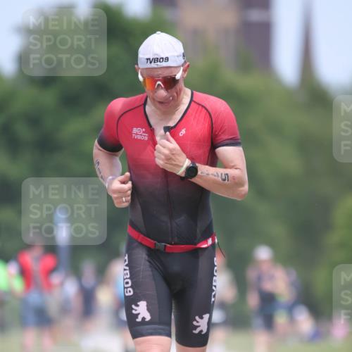22.06.2025 - Viking Triathlon H.Heesch http://msf.ph/oto/8088759 22.06.2025 14:57:59 Laufen 480, 511 meine-sportfotos.de