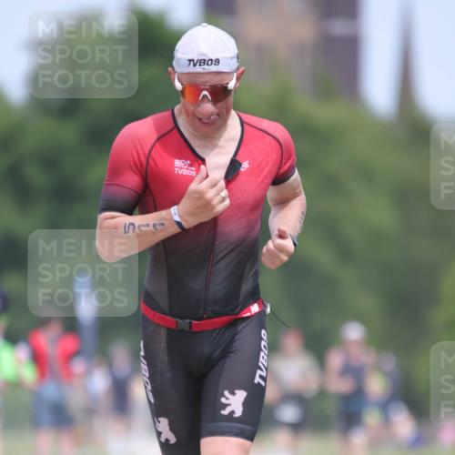 22.06.2025 - Viking Triathlon H.Heesch http://msf.ph/oto/8088765 22.06.2025 14:57:59 Laufen 480, 511 meine-sportfotos.de