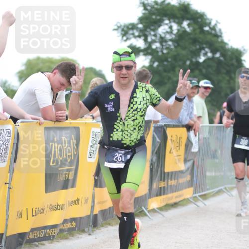 22.06.2025 - Viking Triathlon H.Heesch http://msf.ph/oto/8088766 22.06.2025 15:56:21 Laufen 261, 306 meine-sportfotos.de