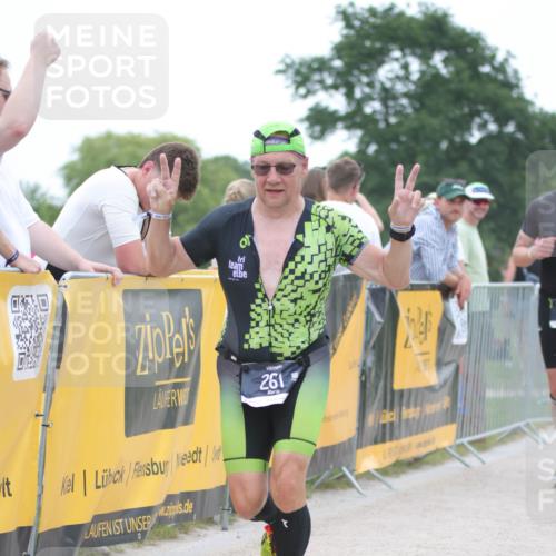 22.06.2025 - Viking Triathlon H.Heesch http://msf.ph/oto/8088767 22.06.2025 15:56:21 Laufen 261, 306 meine-sportfotos.de