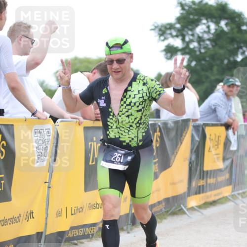 22.06.2025 - Viking Triathlon H.Heesch http://msf.ph/oto/8088778 22.06.2025 15:56:22 Laufen 261, 306 meine-sportfotos.de