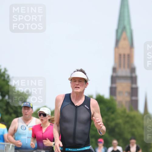 22.06.2025 - Viking Triathlon H.Heesch http://msf.ph/oto/8088781 22.06.2025 14:58:21 Laufen 233, 346, 464, 471, 472 meine-sportfotos.de