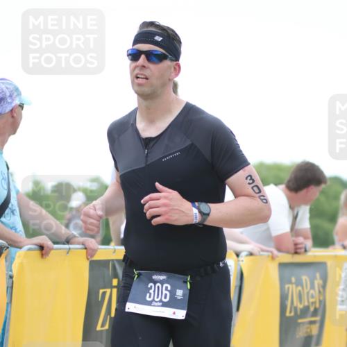 22.06.2025 - Viking Triathlon H.Heesch http://msf.ph/oto/8088806 22.06.2025 15:56:24 Laufen 261, 306 meine-sportfotos.de