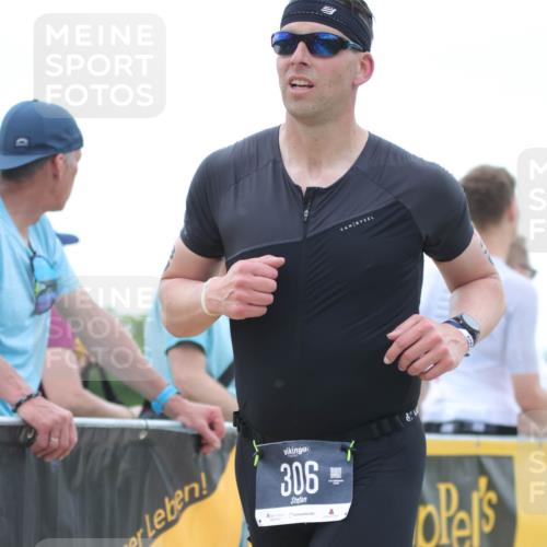 22.06.2025 - Viking Triathlon H.Heesch http://msf.ph/oto/8088820 22.06.2025 15:56:25 Laufen 261, 306 meine-sportfotos.de