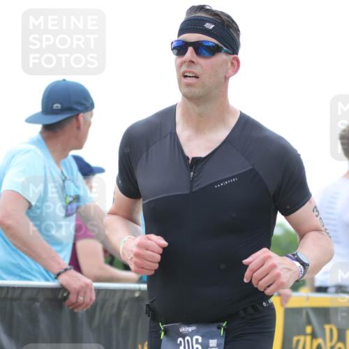 22.06.2025 - Viking Triathlon H.Heesch http://msf.ph/oto/8088828 22.06.2025 15:56:25 Laufen 261, 306 meine-sportfotos.de