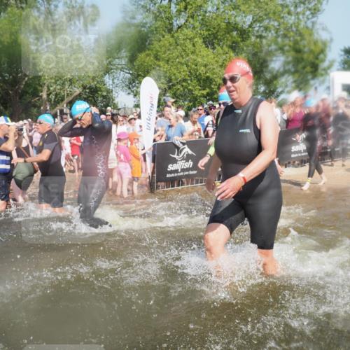 22.06.2025 - Viking Triathlon KatJ http://msf.ph/oto/8088830 22.06.2025 10:08:51 Schwimmen 160, 234, 241, 356, 359, 405, 471, 483, 634, 640, 656 meine-sportfotos.de