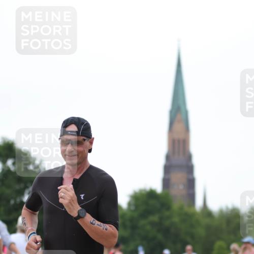 22.06.2025 - Viking Triathlon H.Heesch http://msf.ph/oto/8088899 22.06.2025 15:57:28 Laufen 219 meine-sportfotos.de