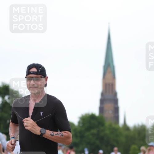 22.06.2025 - Viking Triathlon H.Heesch http://msf.ph/oto/8088901 22.06.2025 15:57:28 Laufen 219 meine-sportfotos.de
