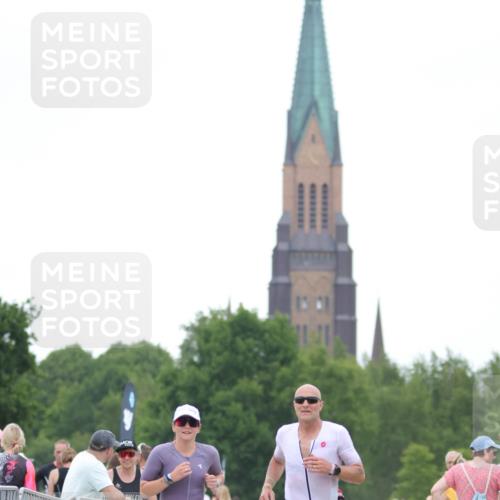 22.06.2025 - Viking Triathlon H.Heesch http://msf.ph/oto/8088913 22.06.2025 15:57:34 Laufen 205, 317 meine-sportfotos.de