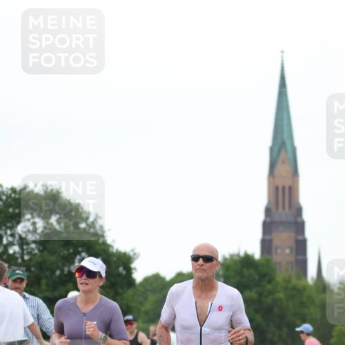 22.06.2025 - Viking Triathlon H.Heesch http://msf.ph/oto/8088948 22.06.2025 15:57:37 Laufen 205, 317 meine-sportfotos.de