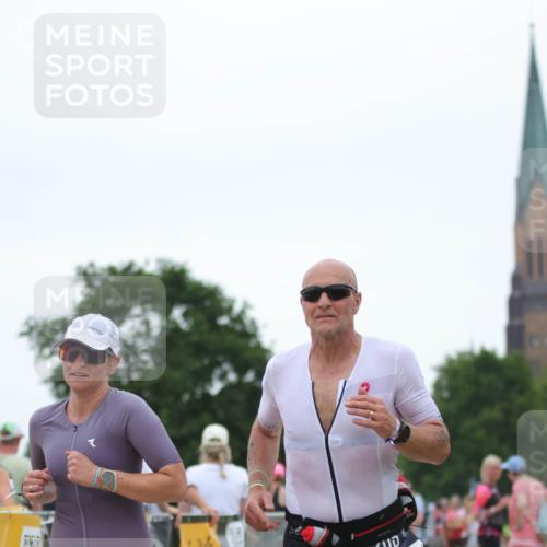 22.06.2025 - Viking Triathlon H.Heesch http://msf.ph/oto/8088979 22.06.2025 15:57:37 Laufen 205, 317 meine-sportfotos.de