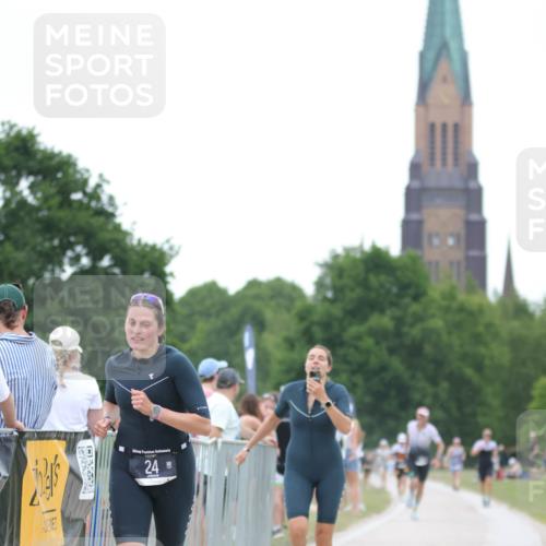 22.06.2025 - Viking Triathlon H.Heesch http://msf.ph/oto/8088999 22.06.2025 15:58:14 Laufen 24 meine-sportfotos.de