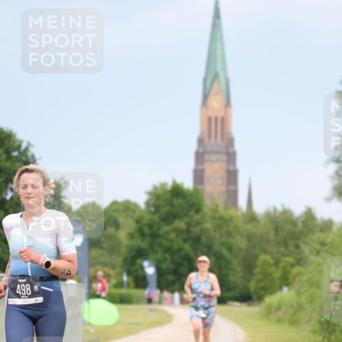 22.06.2025 - Viking Triathlon H.Heesch http://msf.ph/oto/8089005 22.06.2025 16:51:36 Laufen 192, 498 meine-sportfotos.de
