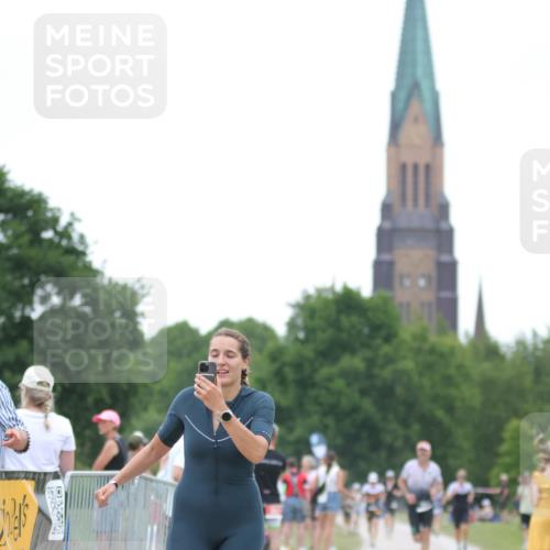 22.06.2025 - Viking Triathlon H.Heesch http://msf.ph/oto/8089016 22.06.2025 15:58:16 Laufen 24 meine-sportfotos.de