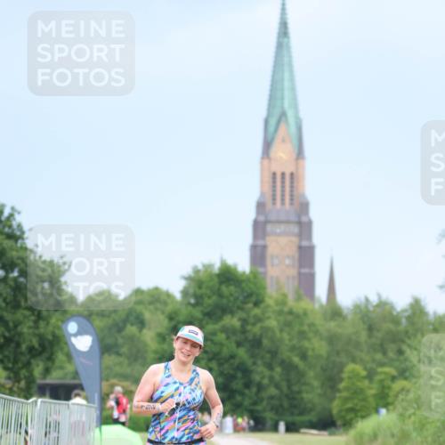 22.06.2025 - Viking Triathlon H.Heesch http://msf.ph/oto/8089023 22.06.2025 16:51:39 Laufen 192, 498 meine-sportfotos.de