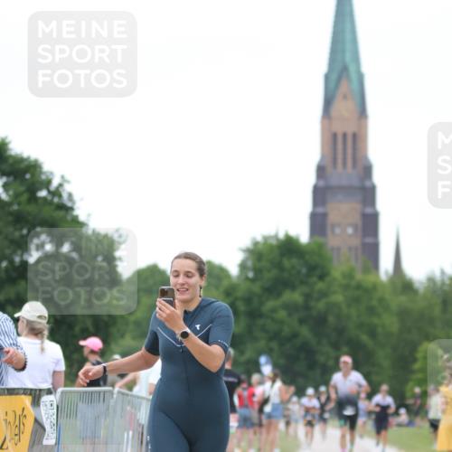 22.06.2025 - Viking Triathlon H.Heesch http://msf.ph/oto/8089032 22.06.2025 15:58:16 Laufen 24 meine-sportfotos.de