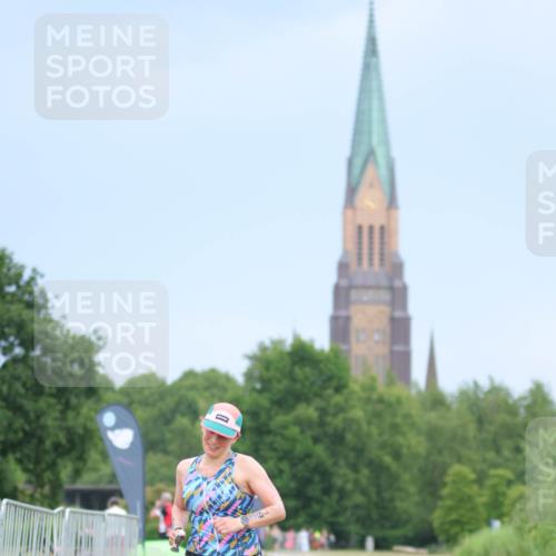 22.06.2025 - Viking Triathlon H.Heesch http://msf.ph/oto/8089056 22.06.2025 16:51:39 Laufen 192, 498 meine-sportfotos.de