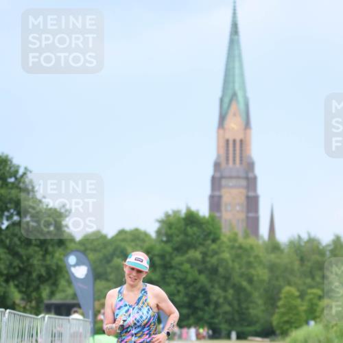 22.06.2025 - Viking Triathlon H.Heesch http://msf.ph/oto/8089072 22.06.2025 16:51:40 Laufen 192, 498 meine-sportfotos.de