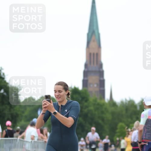 22.06.2025 - Viking Triathlon H.Heesch http://msf.ph/oto/8089077 22.06.2025 15:58:17 Laufen 24, 254 meine-sportfotos.de