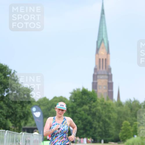 22.06.2025 - Viking Triathlon H.Heesch http://msf.ph/oto/8089081 22.06.2025 16:51:40 Laufen 192, 498 meine-sportfotos.de