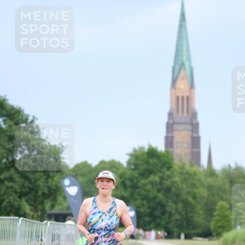 22.06.2025 - Viking Triathlon H.Heesch http://msf.ph/oto/8089099 22.06.2025 16:51:40 Laufen 192, 498 meine-sportfotos.de