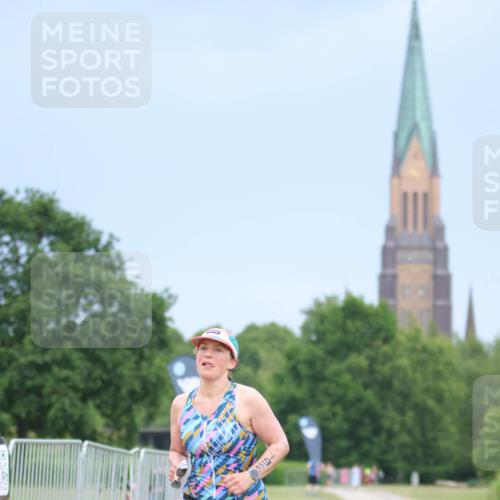 22.06.2025 - Viking Triathlon H.Heesch http://msf.ph/oto/8089128 22.06.2025 16:51:40 Laufen 192, 498 meine-sportfotos.de