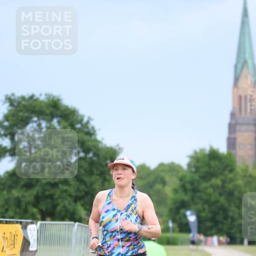 22.06.2025 - Viking Triathlon H.Heesch http://msf.ph/oto/8089181 22.06.2025 16:51:41 Laufen 192, 498 meine-sportfotos.de