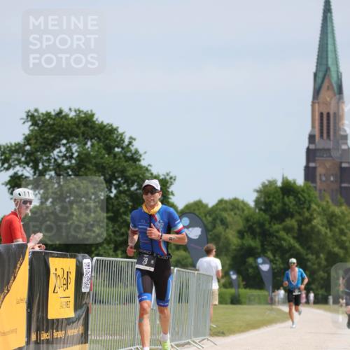 22.06.2025 - Viking Triathlon H.Heesch http://msf.ph/oto/8089248 22.06.2025 12:58:18 Laufen 28 meine-sportfotos.de