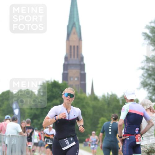 22.06.2025 - Viking Triathlon H.Heesch http://msf.ph/oto/8089280 22.06.2025 15:58:31 Laufen 18 meine-sportfotos.de