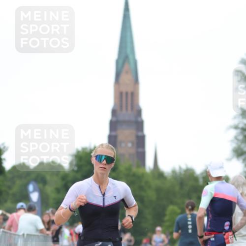 22.06.2025 - Viking Triathlon H.Heesch http://msf.ph/oto/8089320 22.06.2025 15:58:31 Laufen 18 meine-sportfotos.de