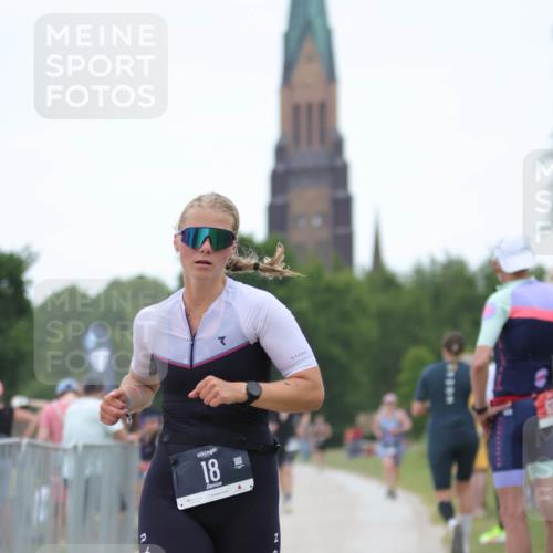 22.06.2025 - Viking Triathlon H.Heesch http://msf.ph/oto/8089340 22.06.2025 15:58:32 Laufen 18 meine-sportfotos.de