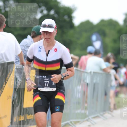 22.06.2025 - Viking Triathlon H.Heesch http://msf.ph/oto/8089344 22.06.2025 15:58:39 Laufen 77 meine-sportfotos.de