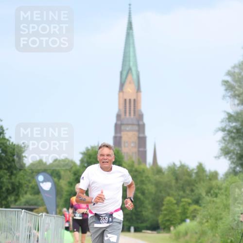 22.06.2025 - Viking Triathlon H.Heesch http://msf.ph/oto/8089345 22.06.2025 16:53:09 Laufen 359 meine-sportfotos.de
