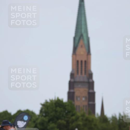 22.06.2025 - Viking Triathlon H.Heesch http://msf.ph/oto/8089355 22.06.2025 15:01:47 Laufen 282 meine-sportfotos.de